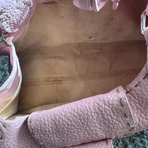 Fendi Pink Leather Shoulder Bag - Picture 5 of 10
